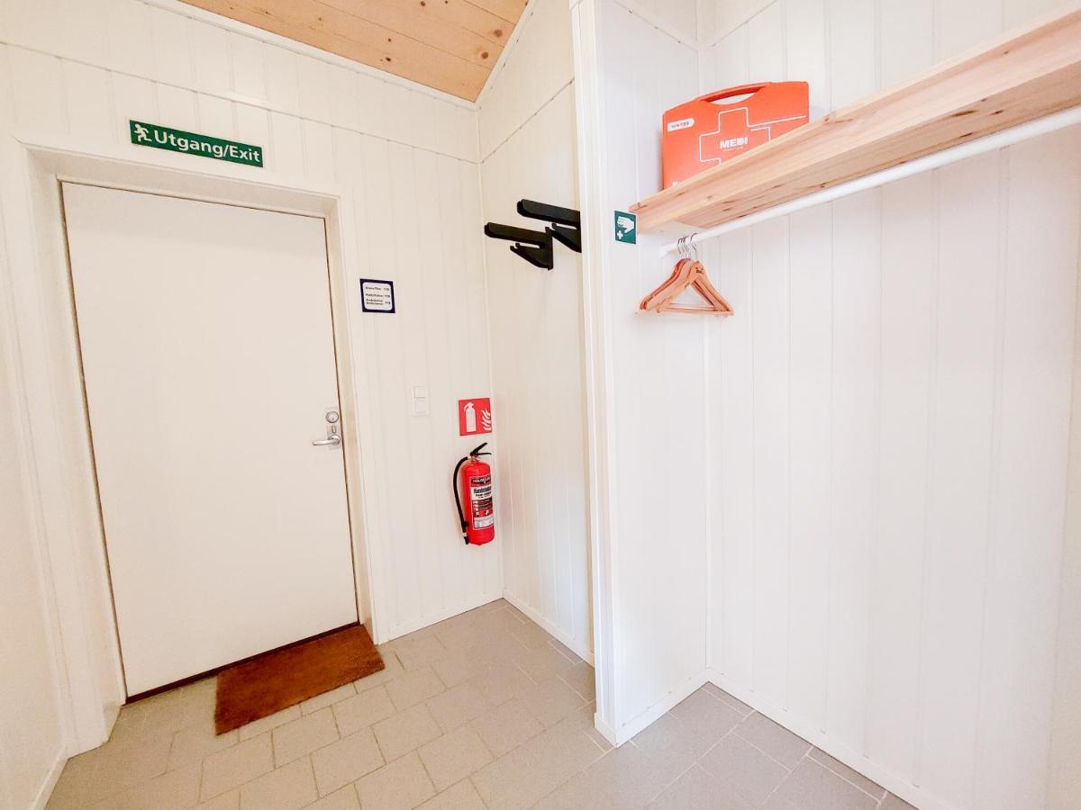Destination Senja - Stonglandseidet Apartment Bagian luar foto