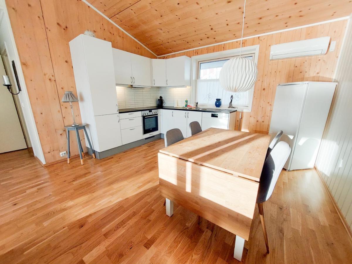 Destination Senja - Stonglandseidet Apartment Bagian luar foto