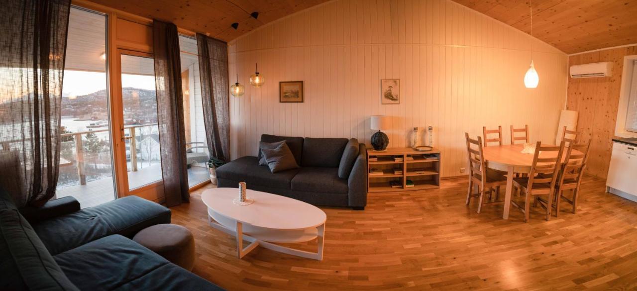 Destination Senja - Stonglandseidet Apartment Bagian luar foto