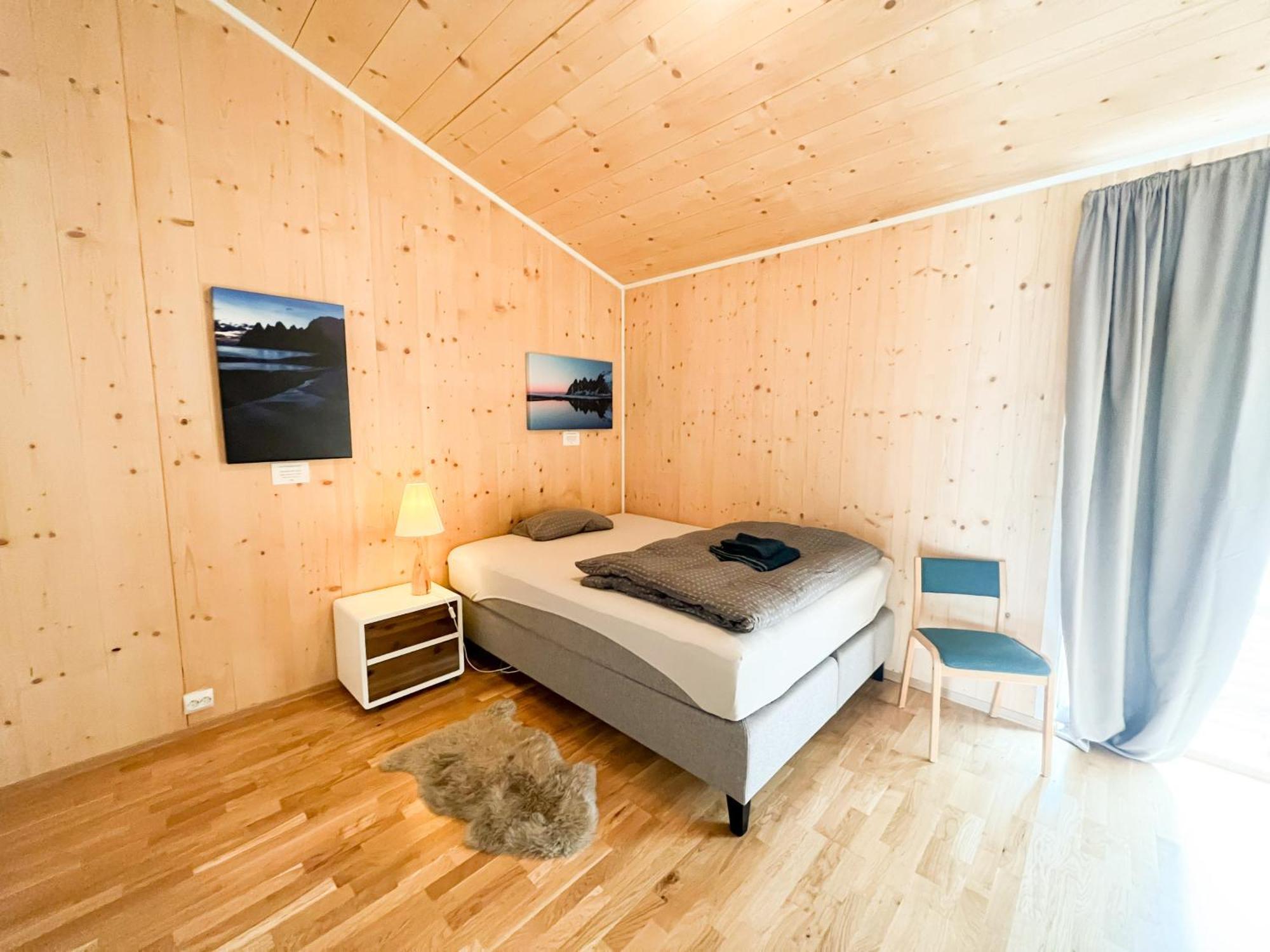 Destination Senja - Stonglandseidet Apartment Bagian luar foto